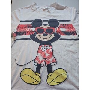 Disney Mickey Mouse White T-shirt 100% Cotton Tee Size Medium